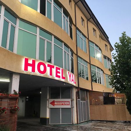 Yal Hotel & Restaurant Tetovo Exterior photo